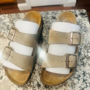 Birkenstock Tan Sandals